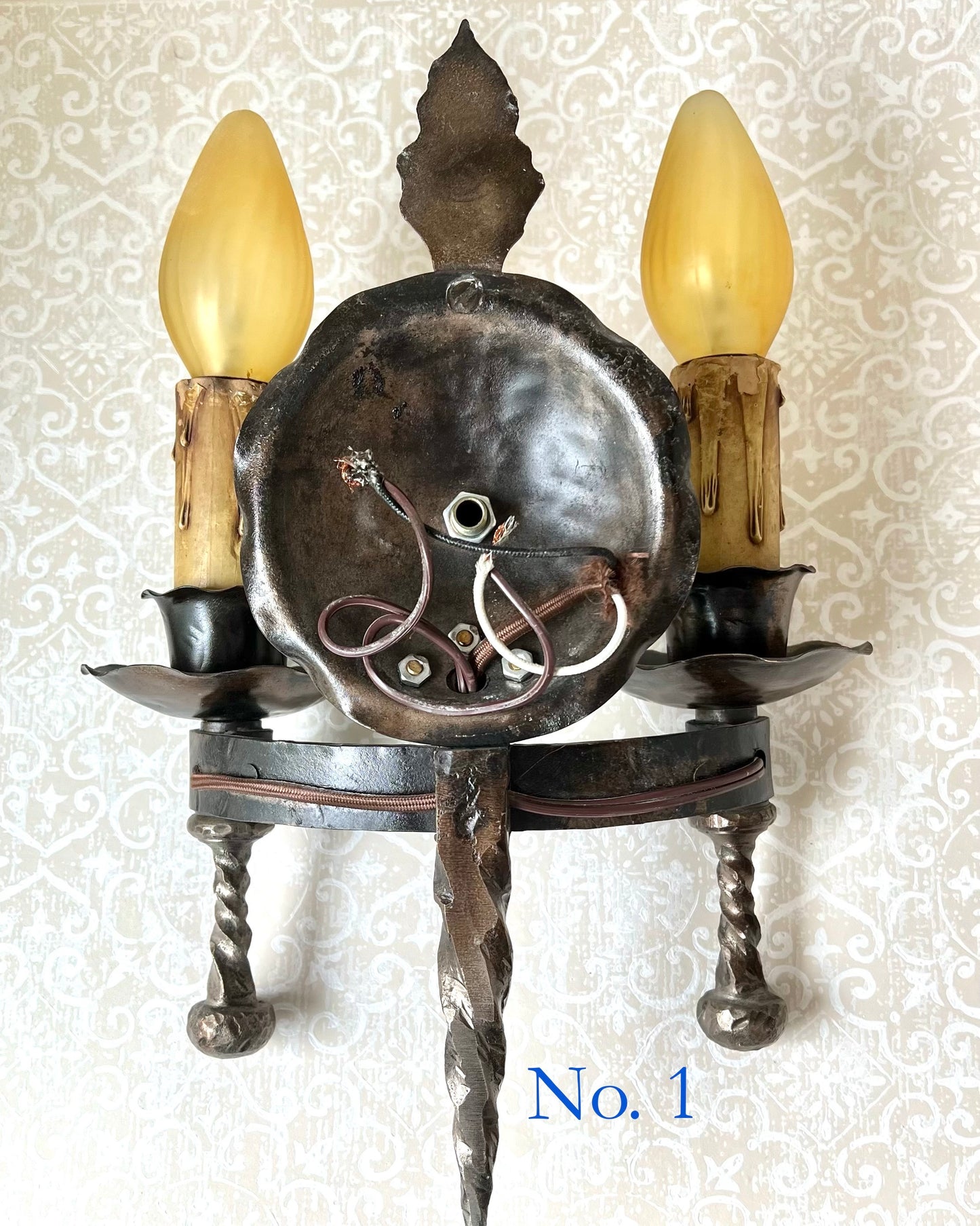 Bronze Metal Spanish Revival Sconce - Antique