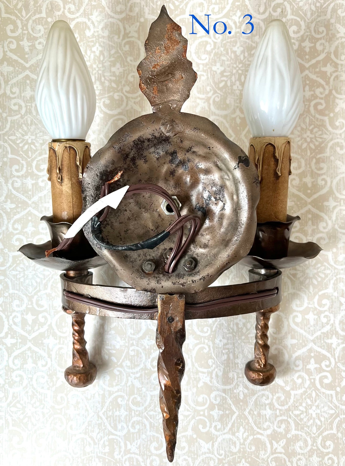 Bronze Metal Spanish Revival Sconce - Antique