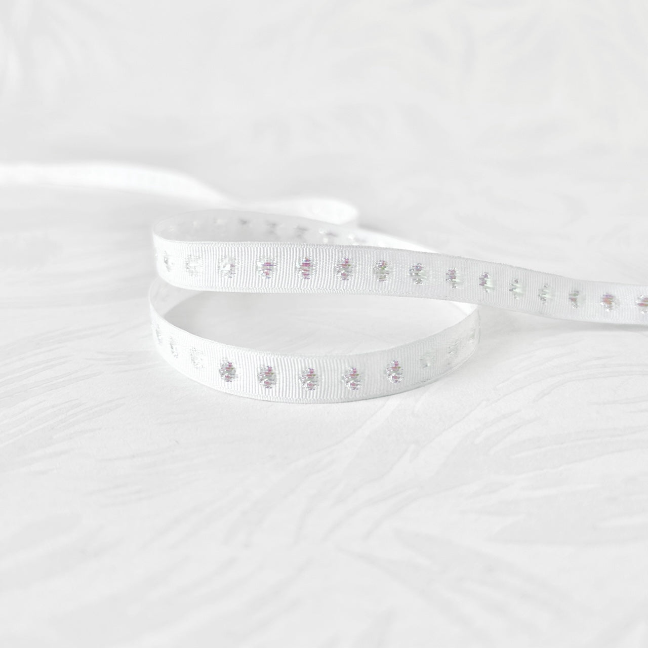 Iridescent_Dot_Tape