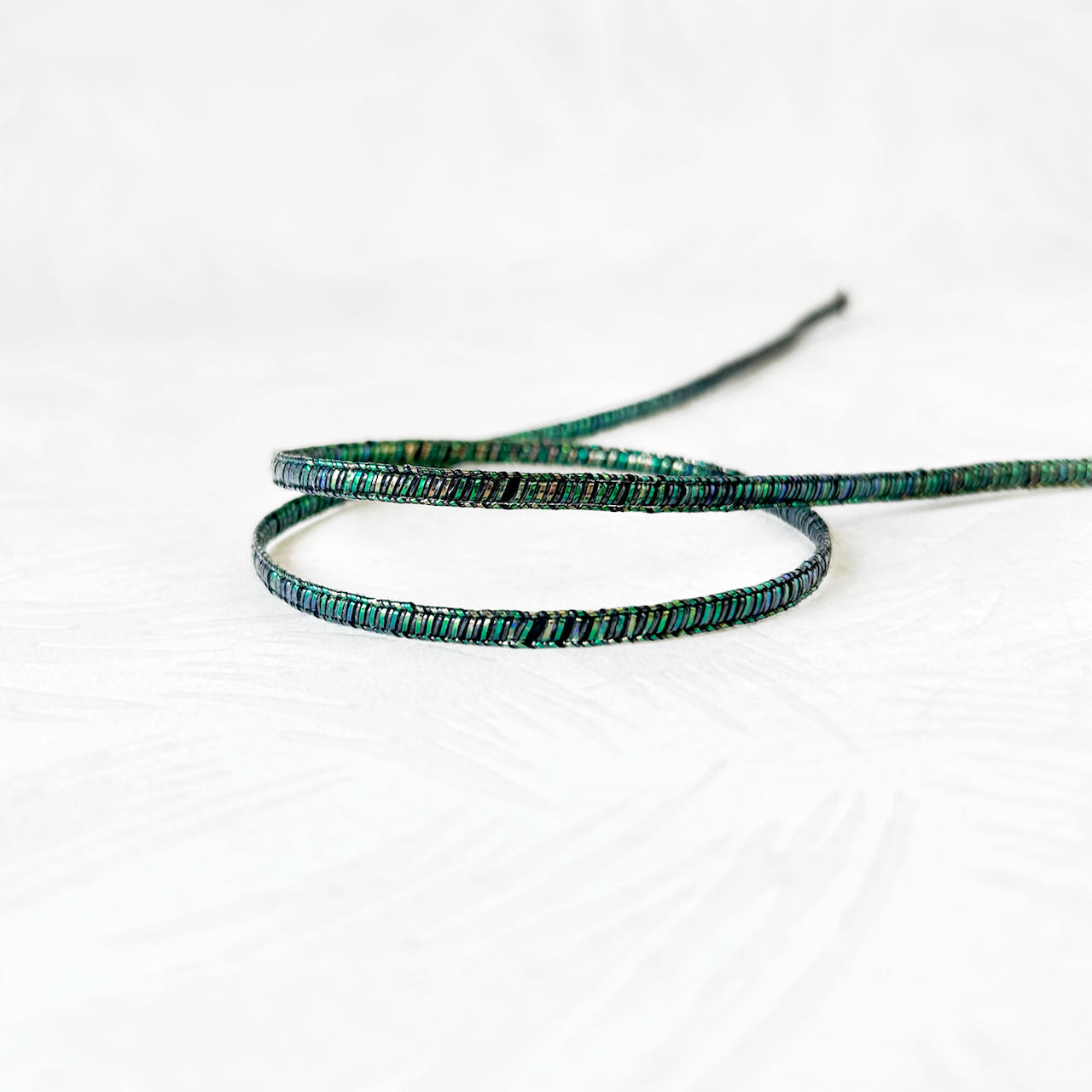 Iridescent_Flat_Cord