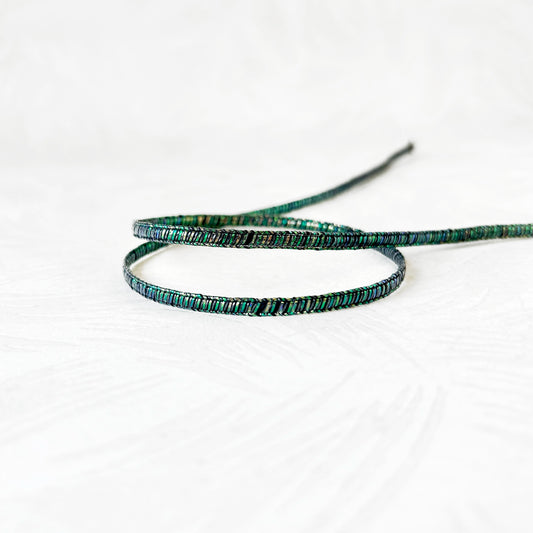 Iridescent_Flat_Cord