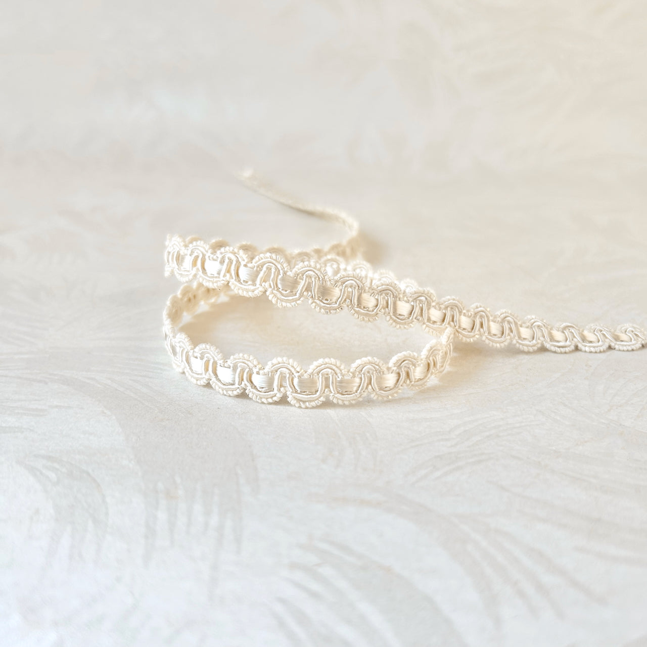 Iridescent_Inset_Braid