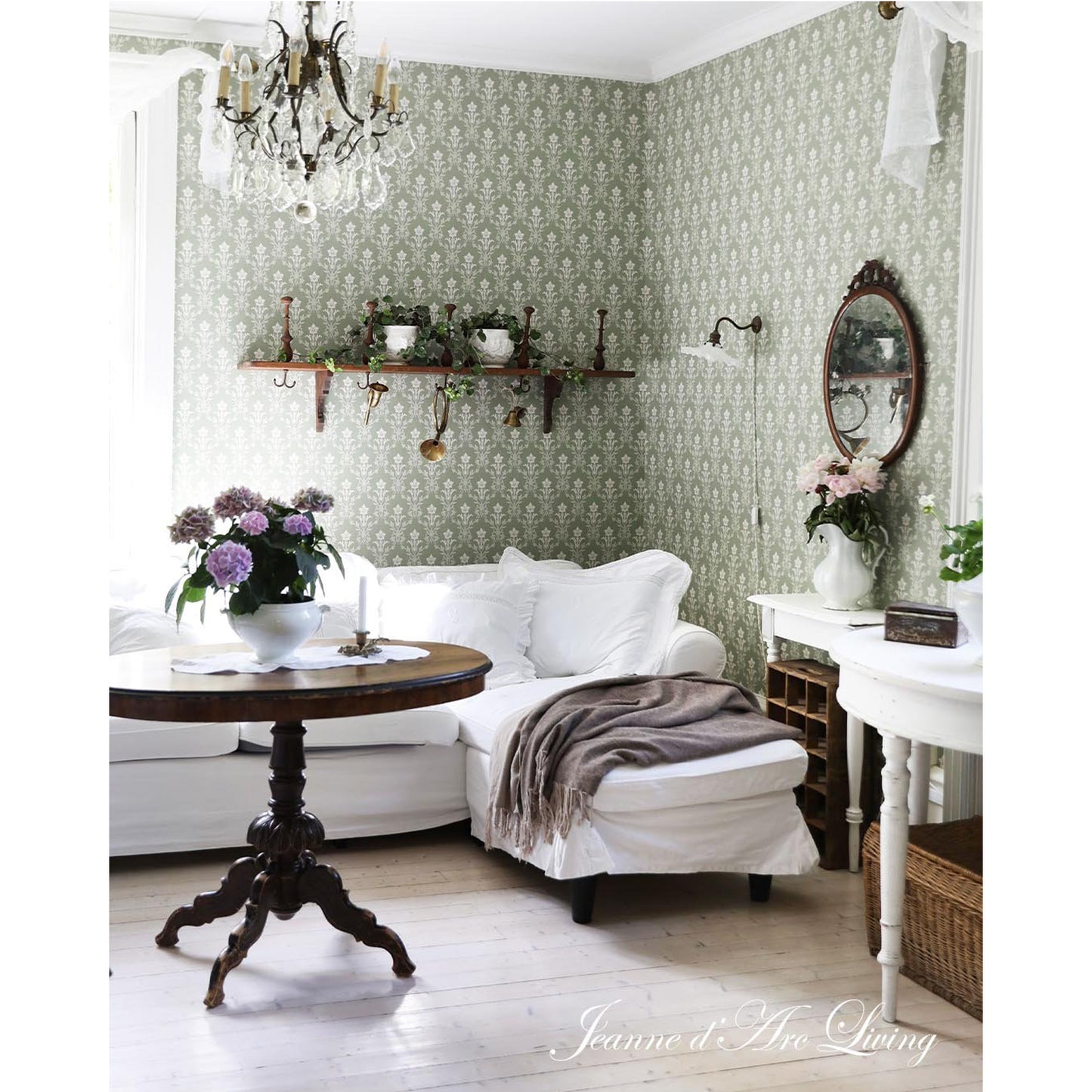 Jeanne d'Arc Living - Issue #4, 2025