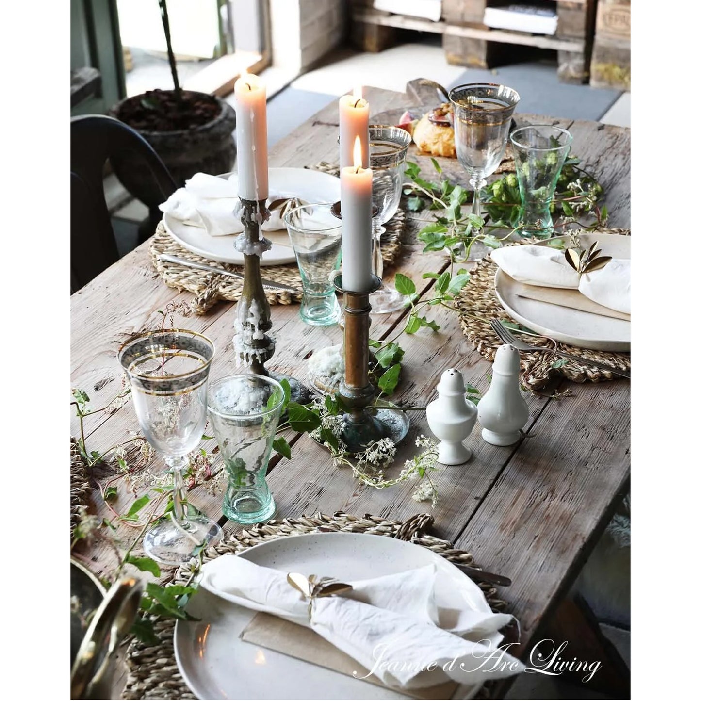 Jeanne d'Arc Living - Issue #6, 2025