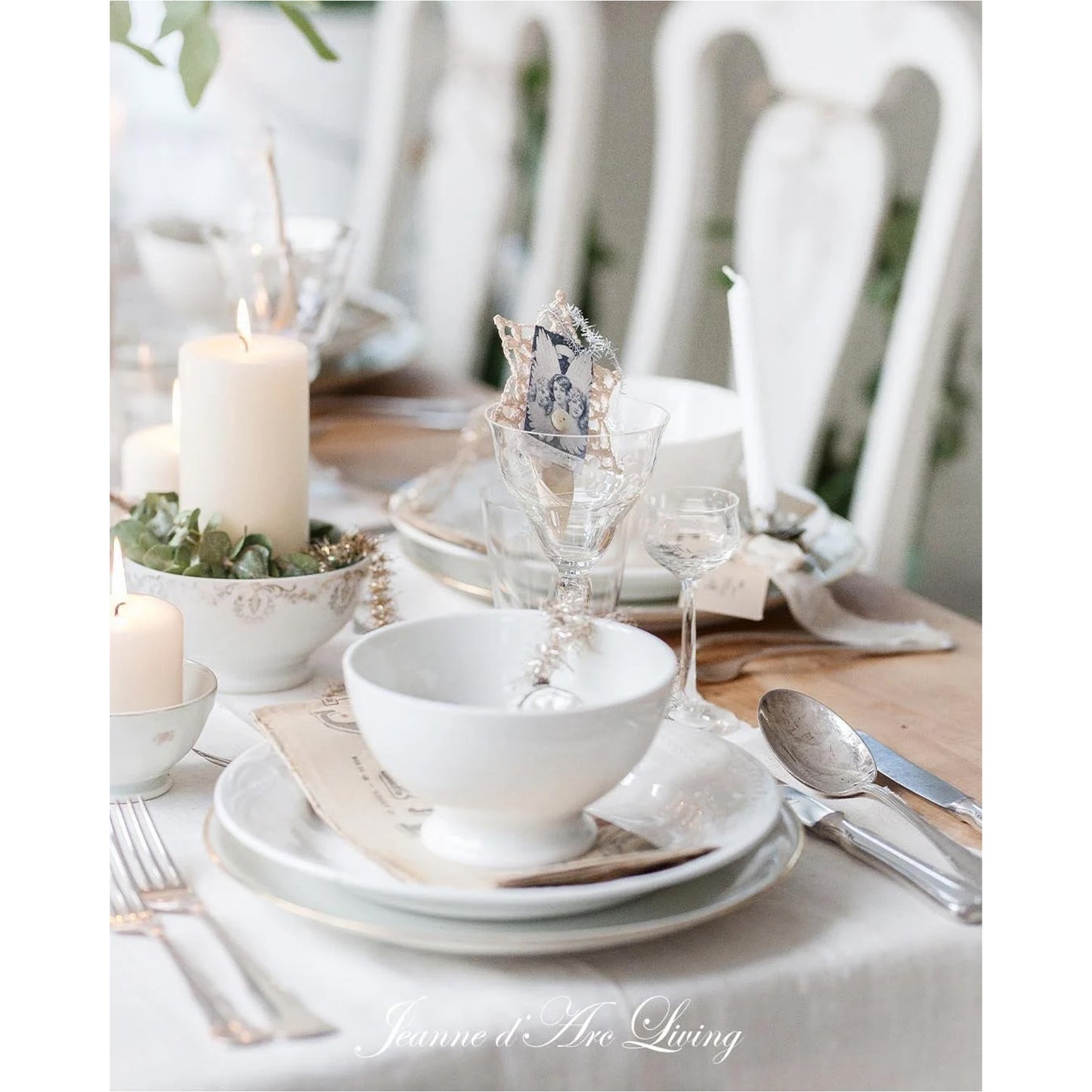 Jeanne d'Arc Living - Issue #8, 2025