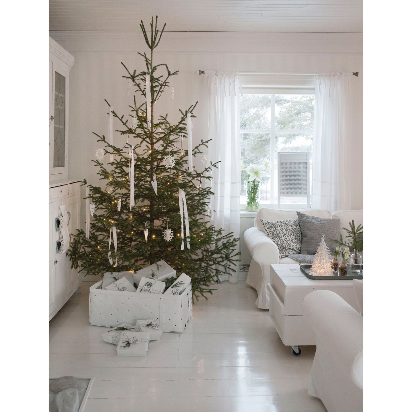 Home for Christmas - Special Edition 2023 by Jeanne d’Arc Living