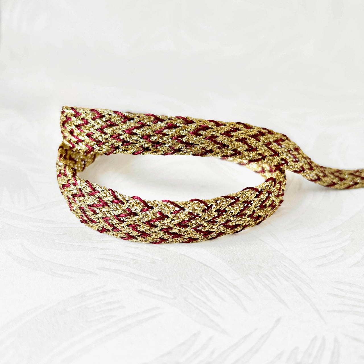 Loose_Weave_Metallic_Woven_Braid