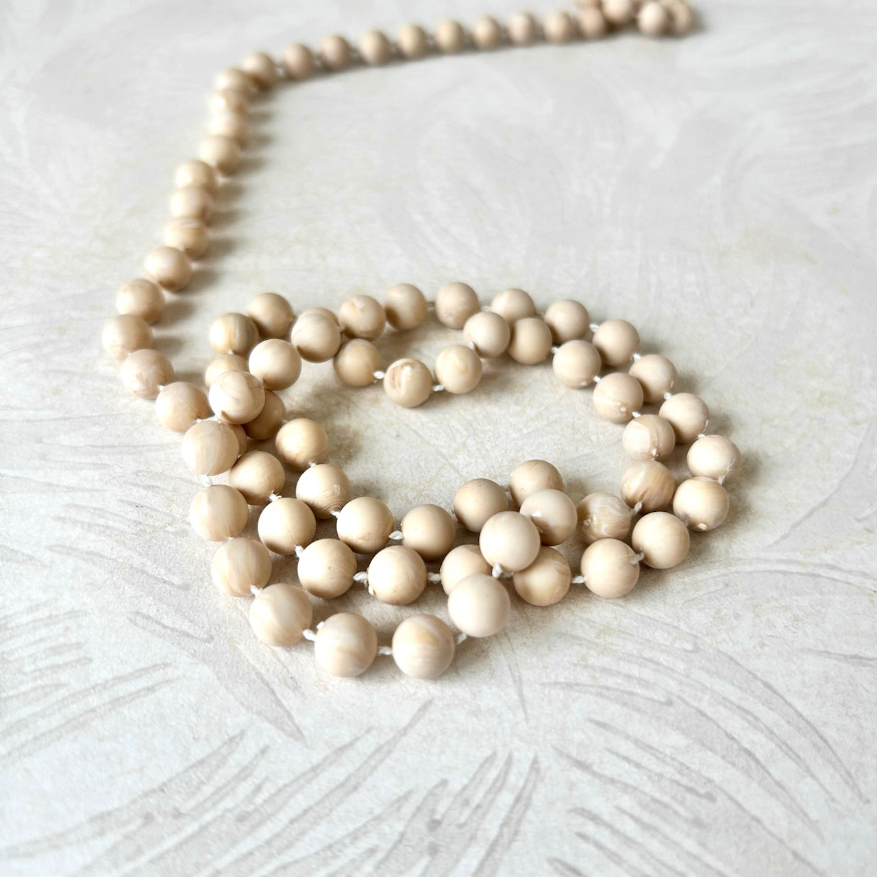 Matte_Finish_Faux_Pearls