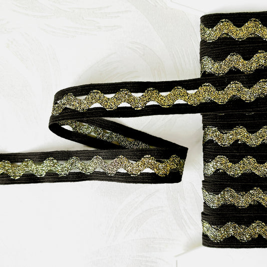 Metallic_Decorative_RicRac_Braid