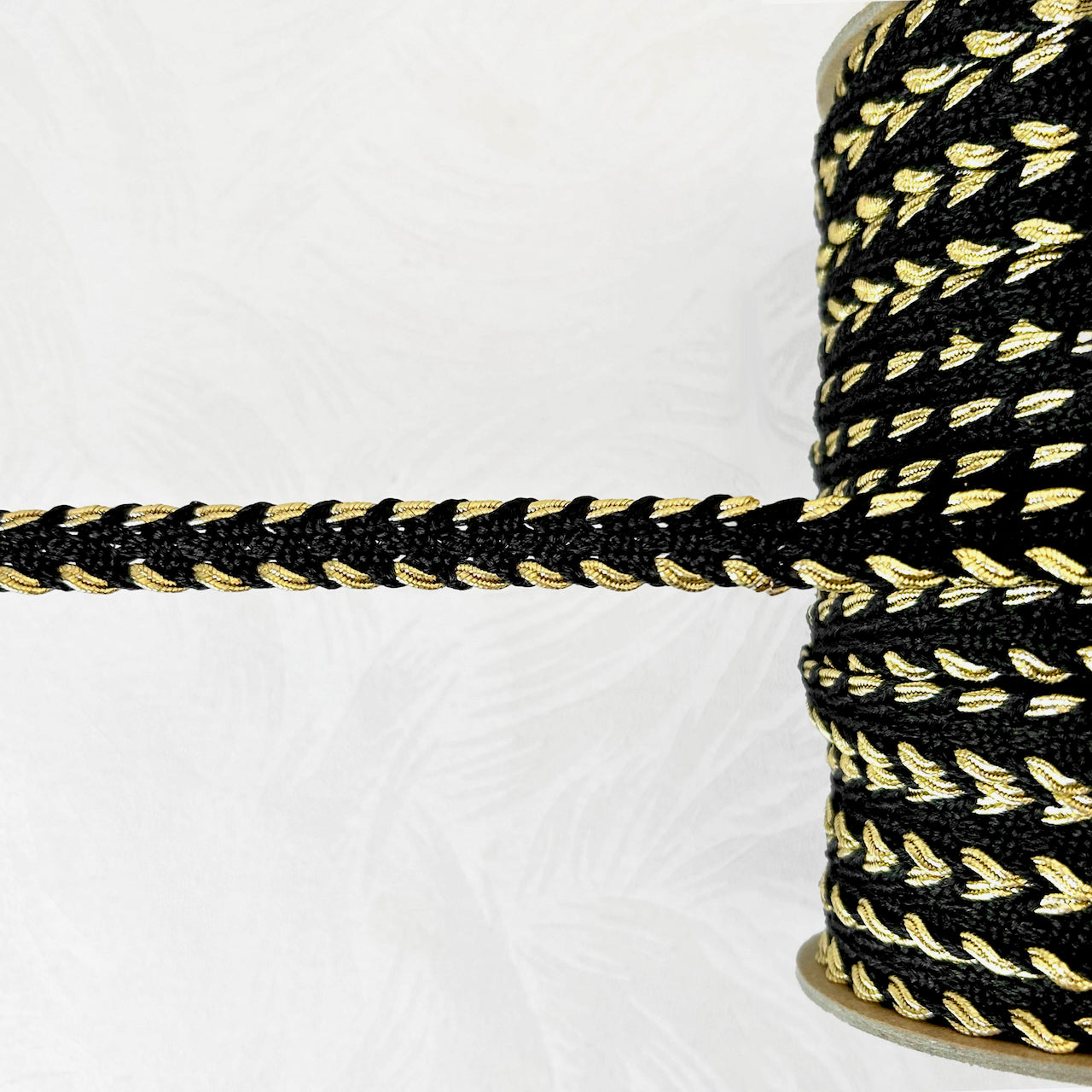 Metallic_Edged_Black_Braid