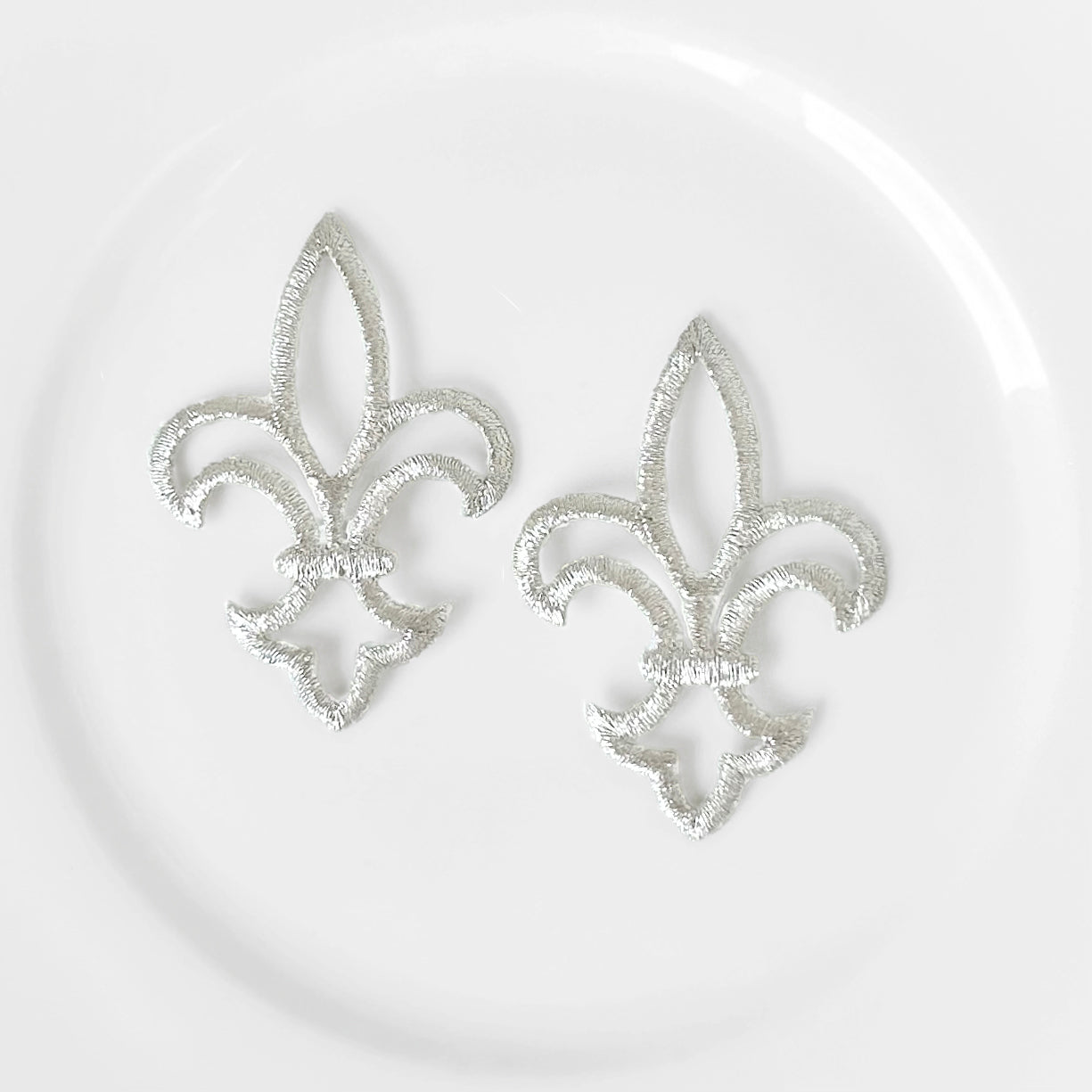 Metallic_Fleur_De_Lis_Applique