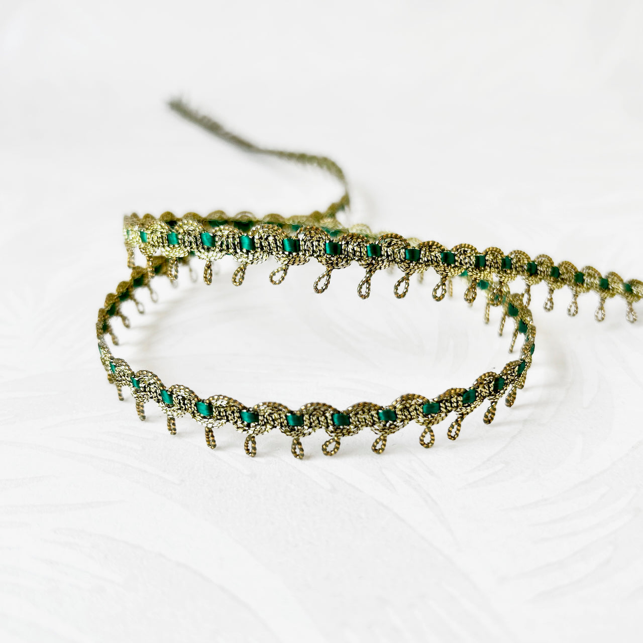 Metallic_Inset_Braid