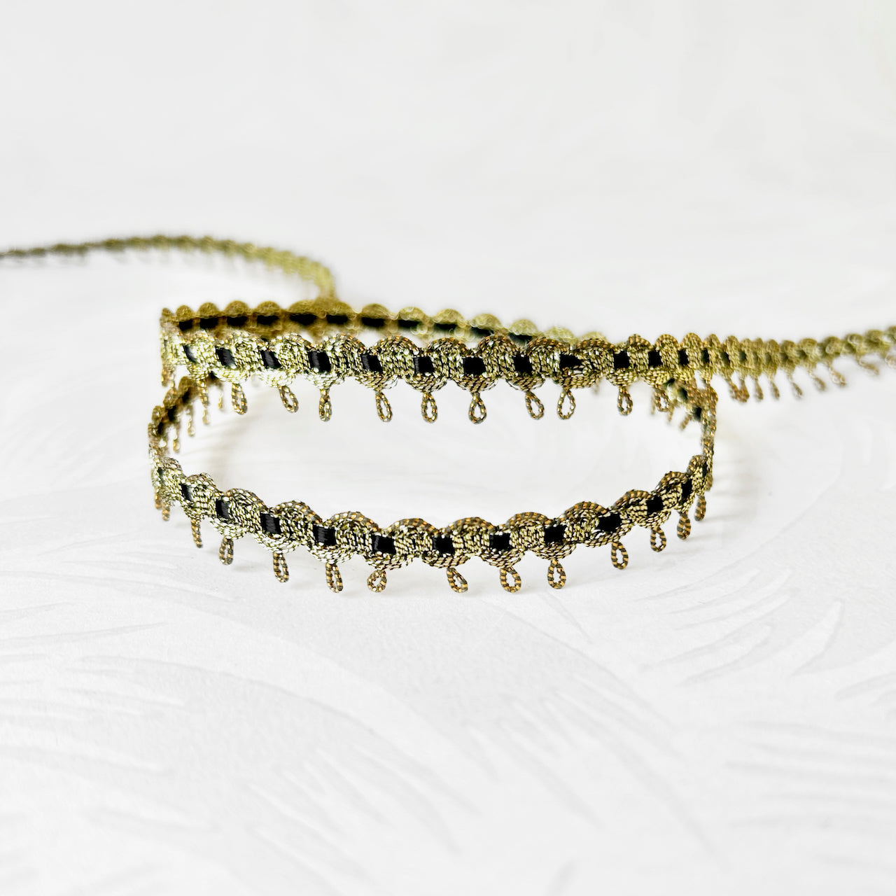 Metallic_Inset_Braid