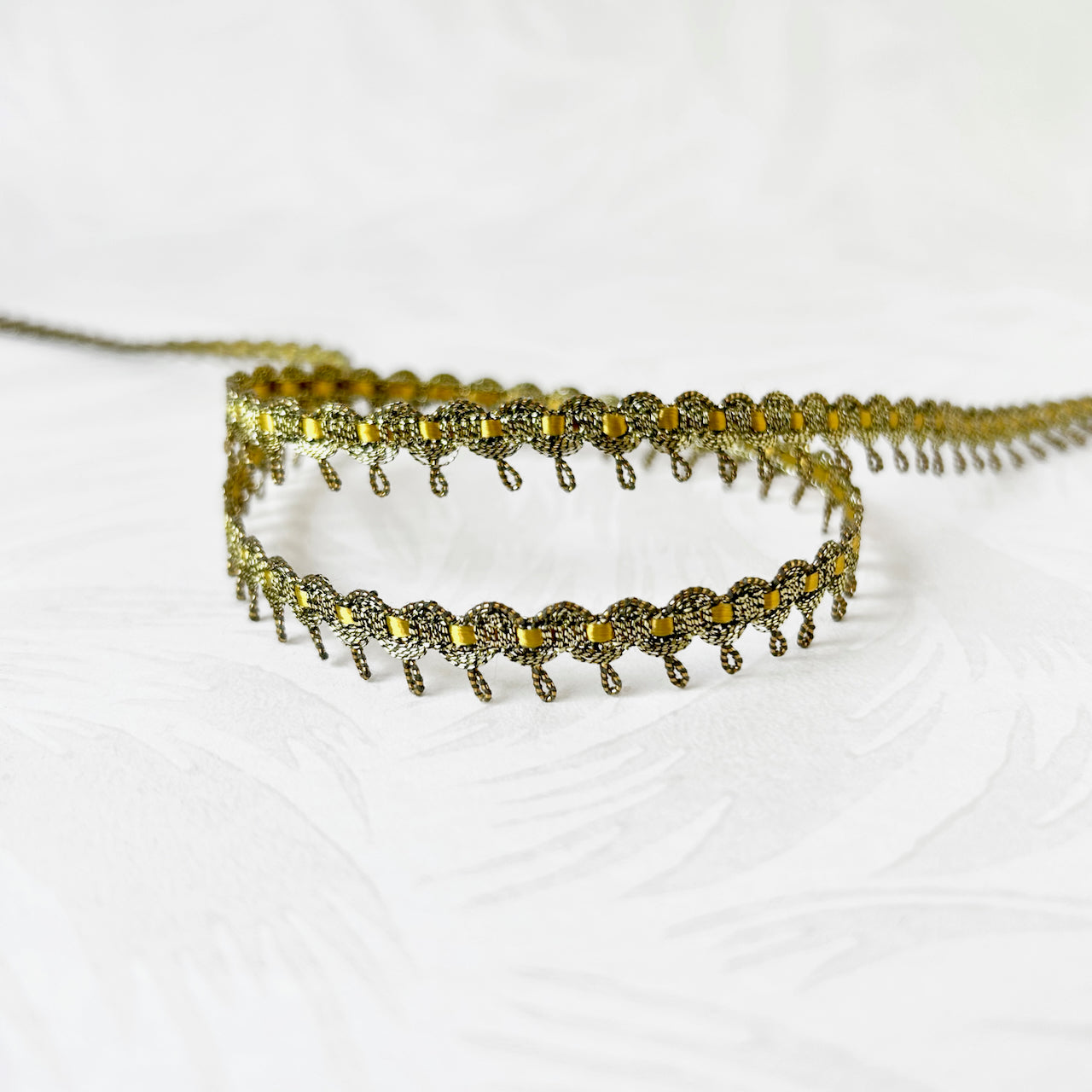 Metallic_Inset_Braid