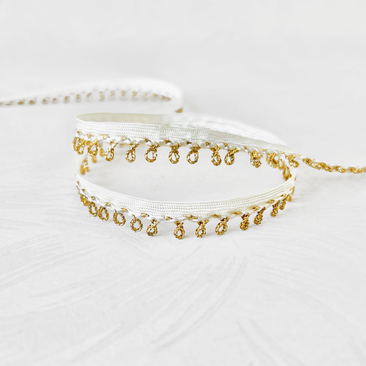Metallic_Loop_Fringe