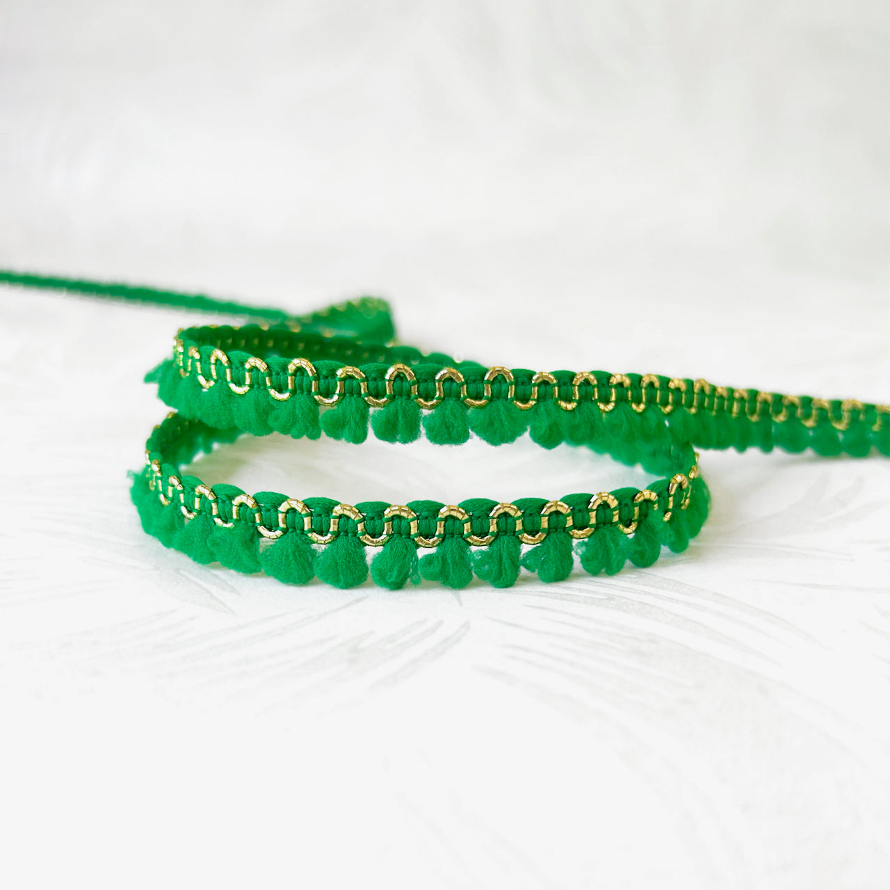 Metallic_Loop_Fringe