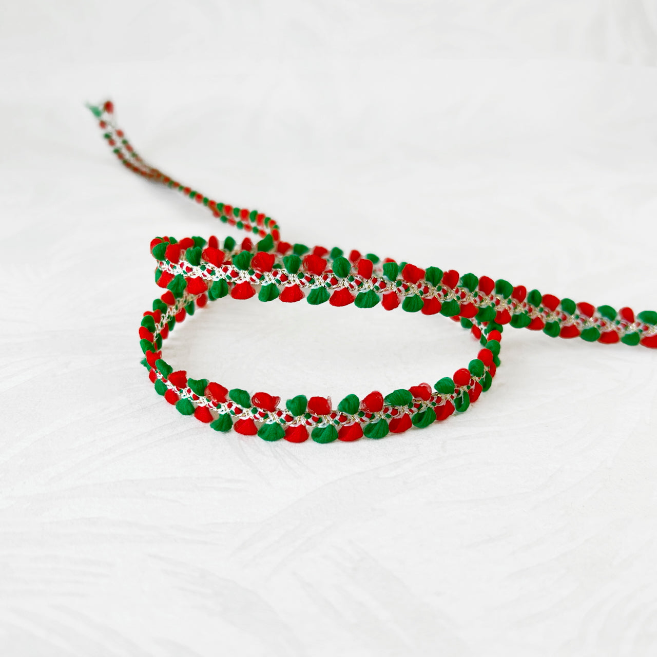 Metallic_Picot_Edge_Trim