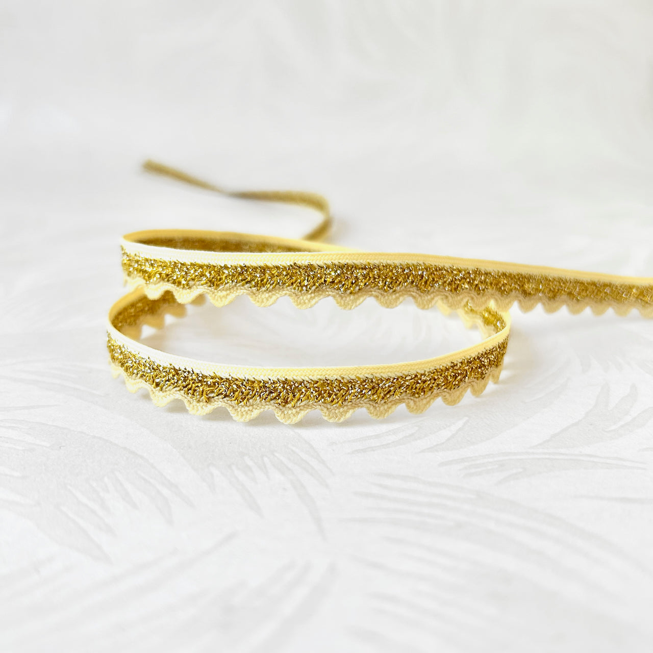 Metallic_RicRac_Edging