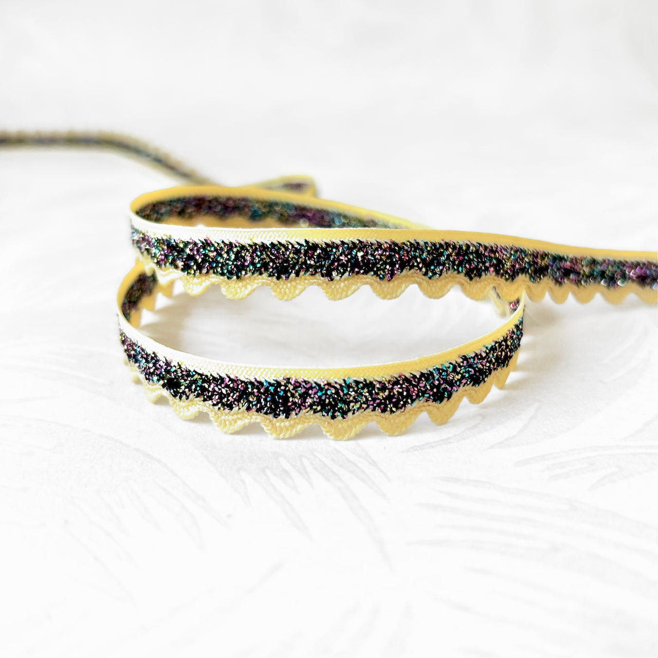 Metallic_RicRac_Edging