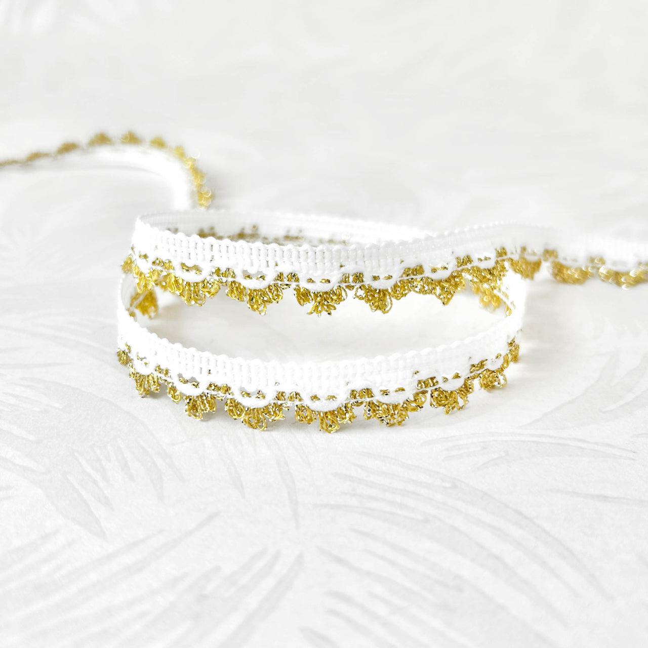 Metallic_Scalloped_Loop_Braid