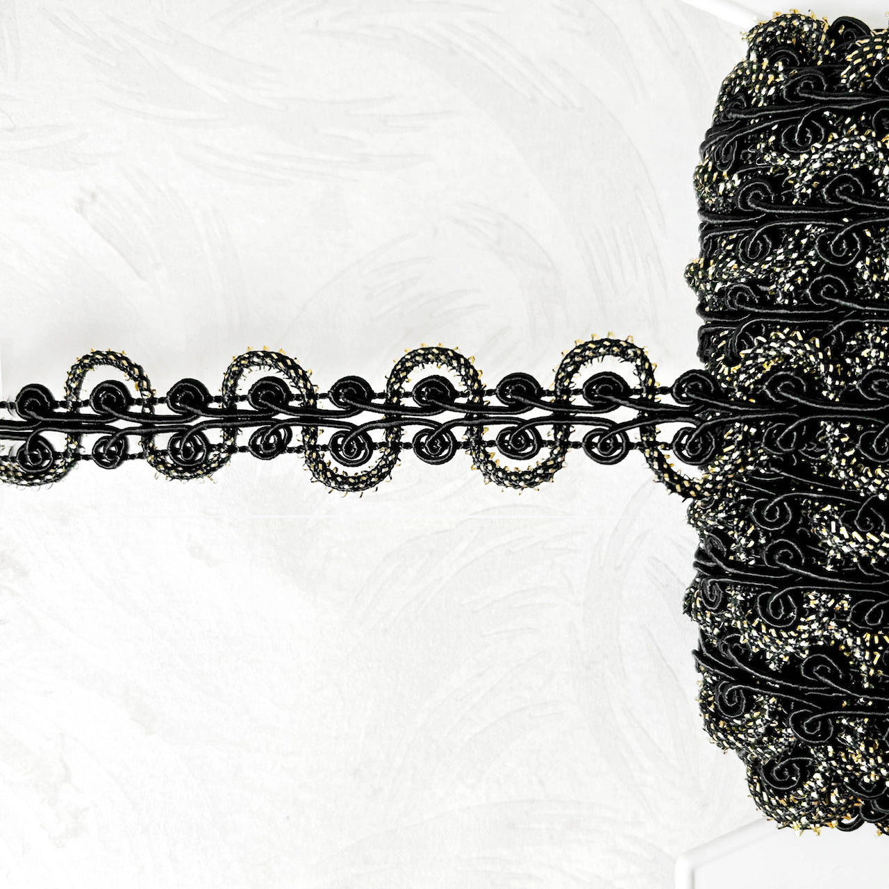 Metallic_Scroll_Braid