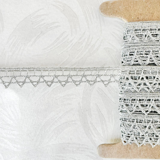 Metallic_Silver_Cluny_Lace