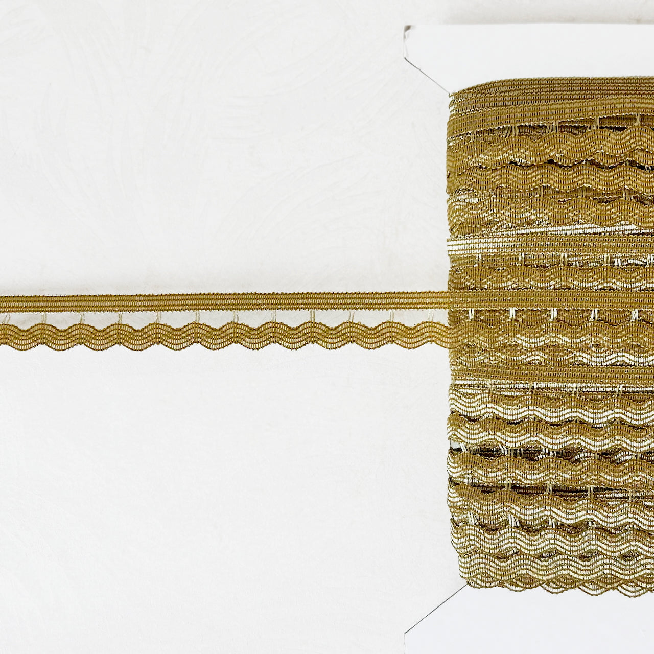 Metallic_Wavy_Elastic_Braid