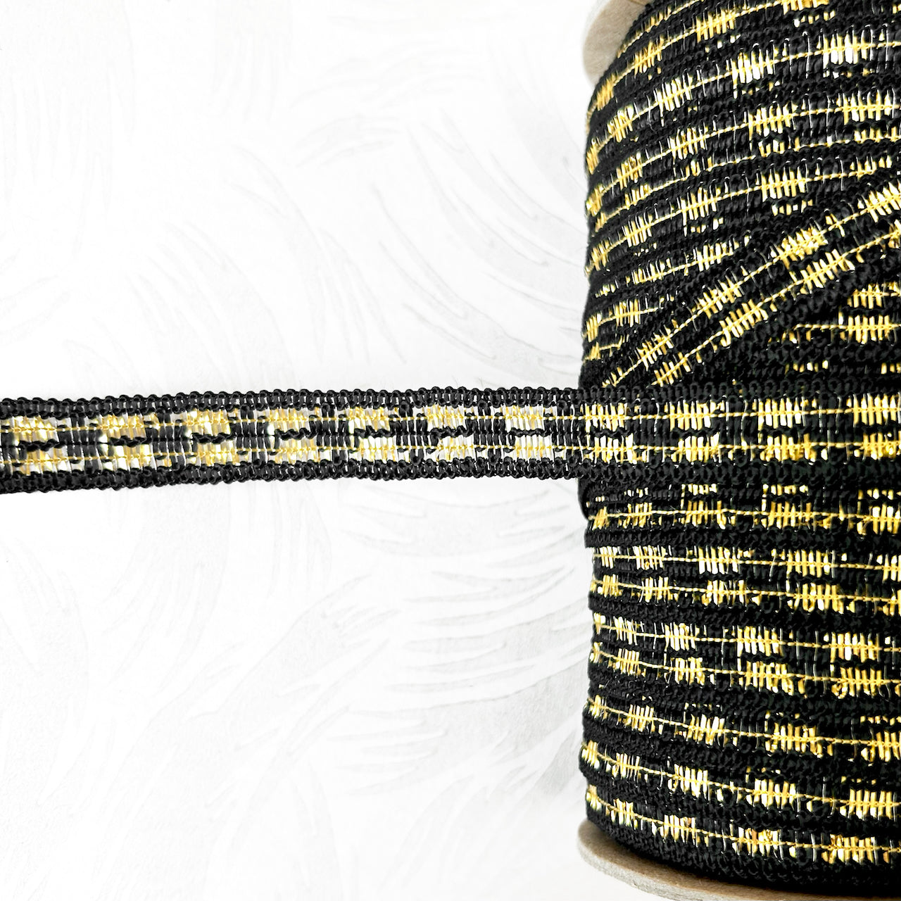 Metallic_ZigZag_Braid