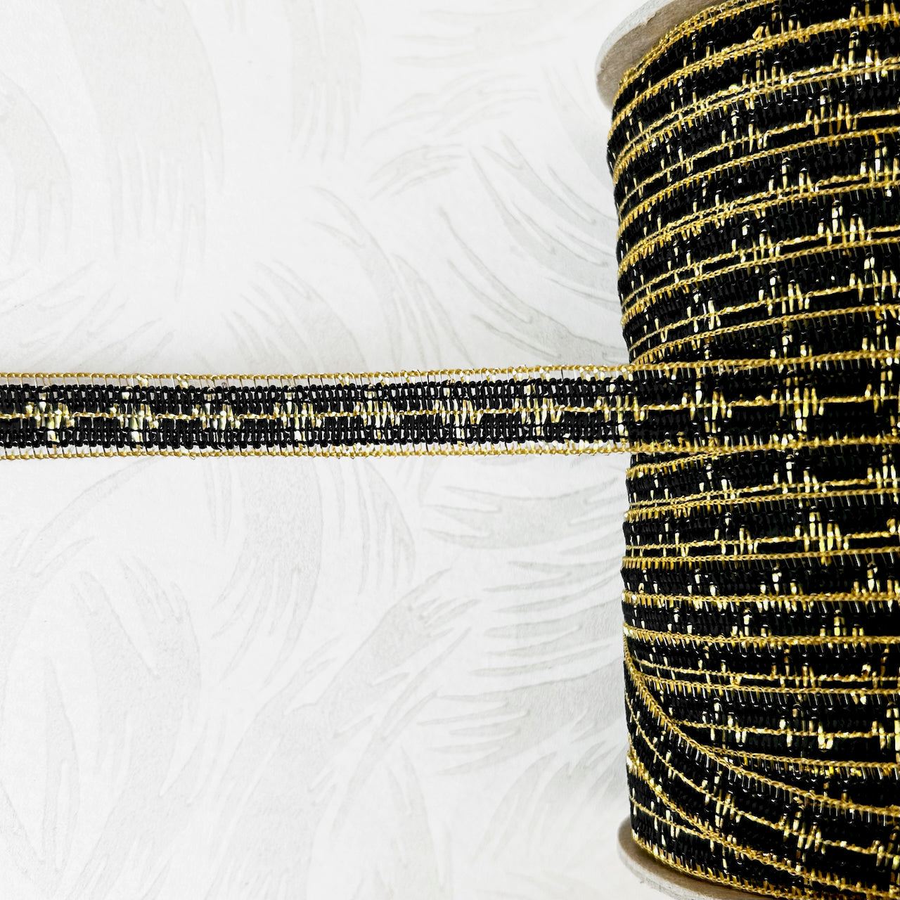 Metallic_ZigZag_Braid