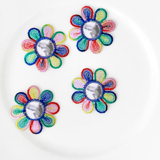 Mirror_Flower_Applique