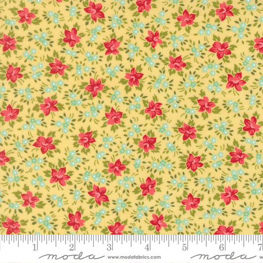 Moda_Marylebone_Small_Floral_Fabric_Buttermilk