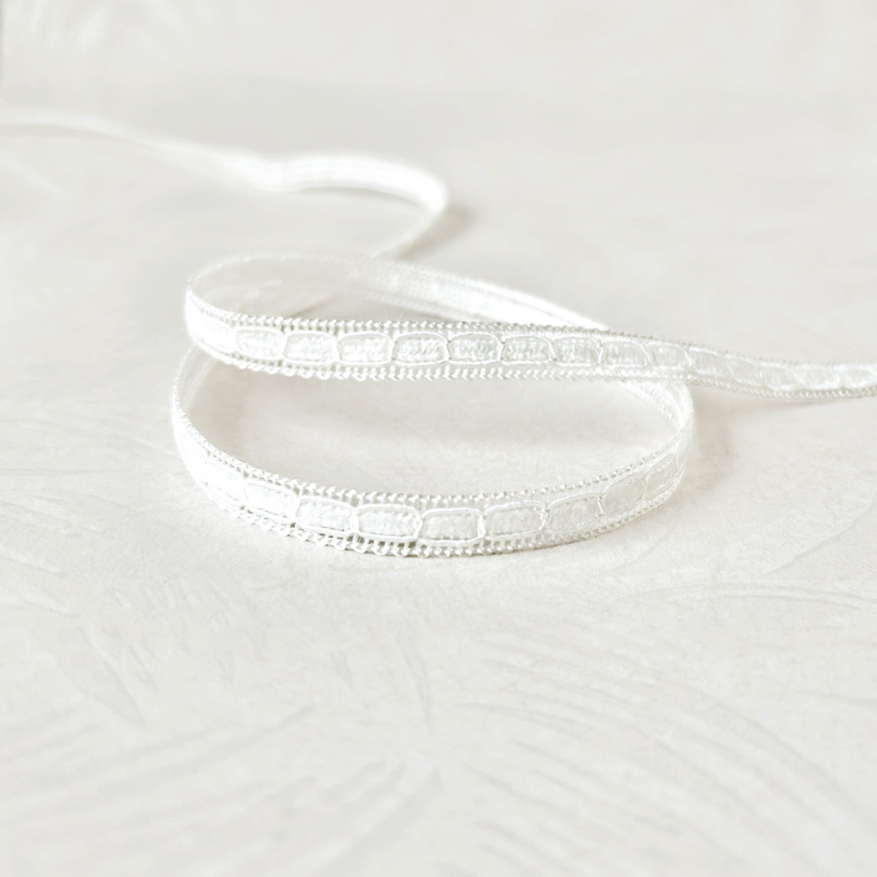 Oval_Chenille_Gimp_Braid