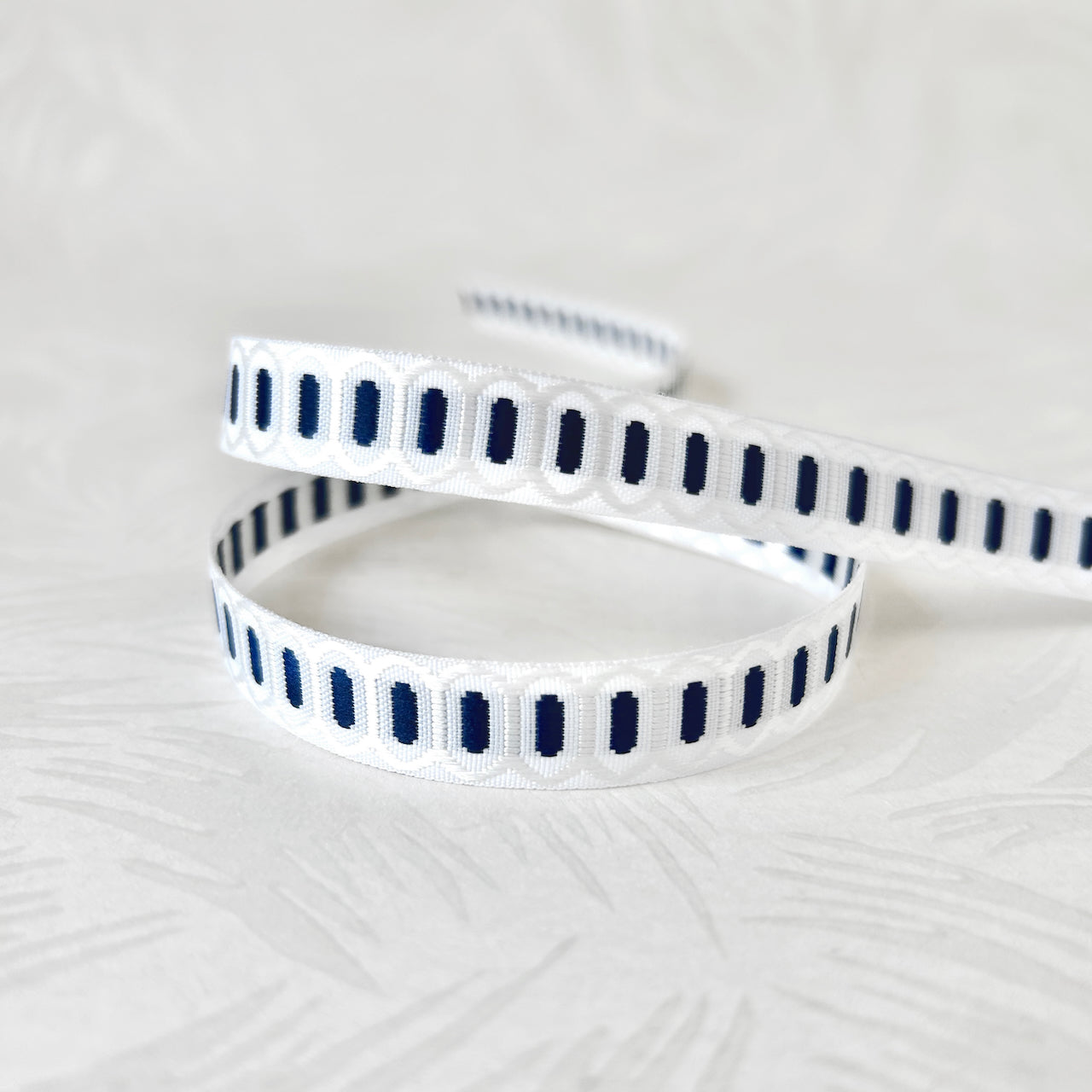 Oval_Jacquard_Ribbon