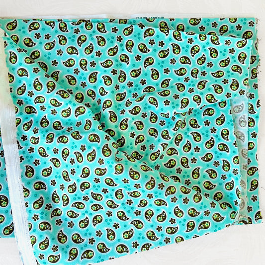 Paisley_Pattern_Fabric