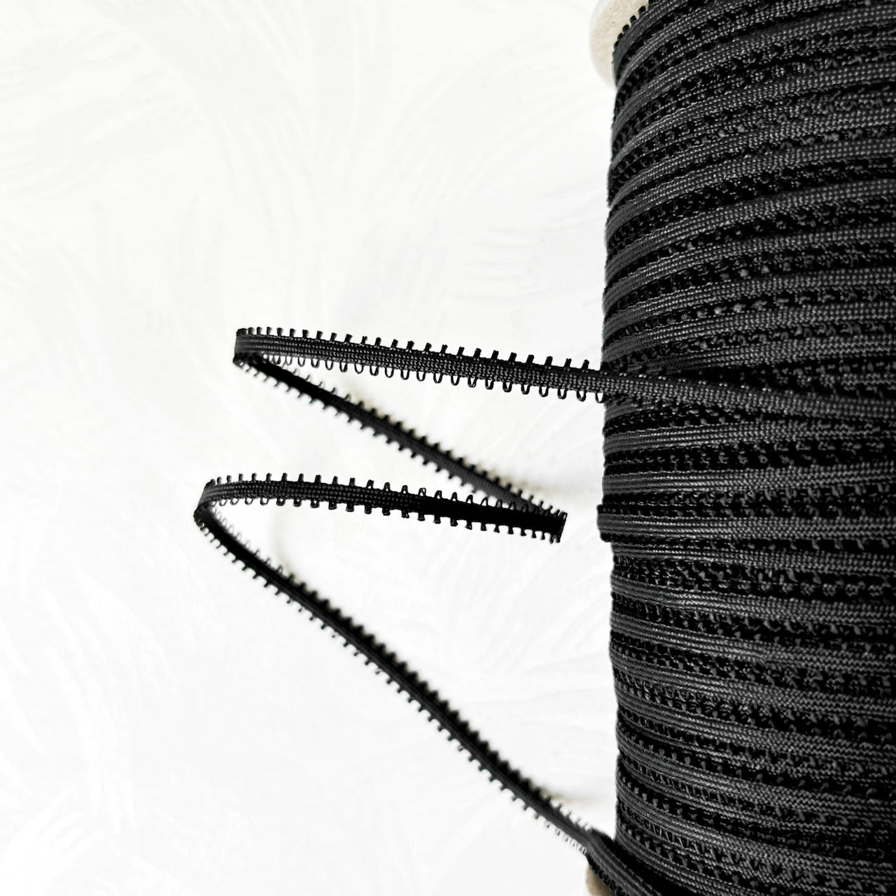 Picot_Edge_Mini_Loop_Braid