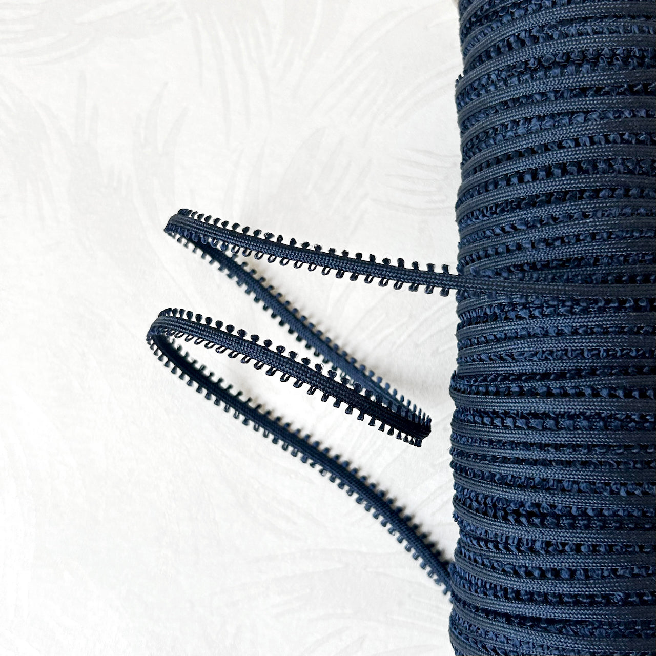 Picot_Edge_Mini_Loop_Braid
