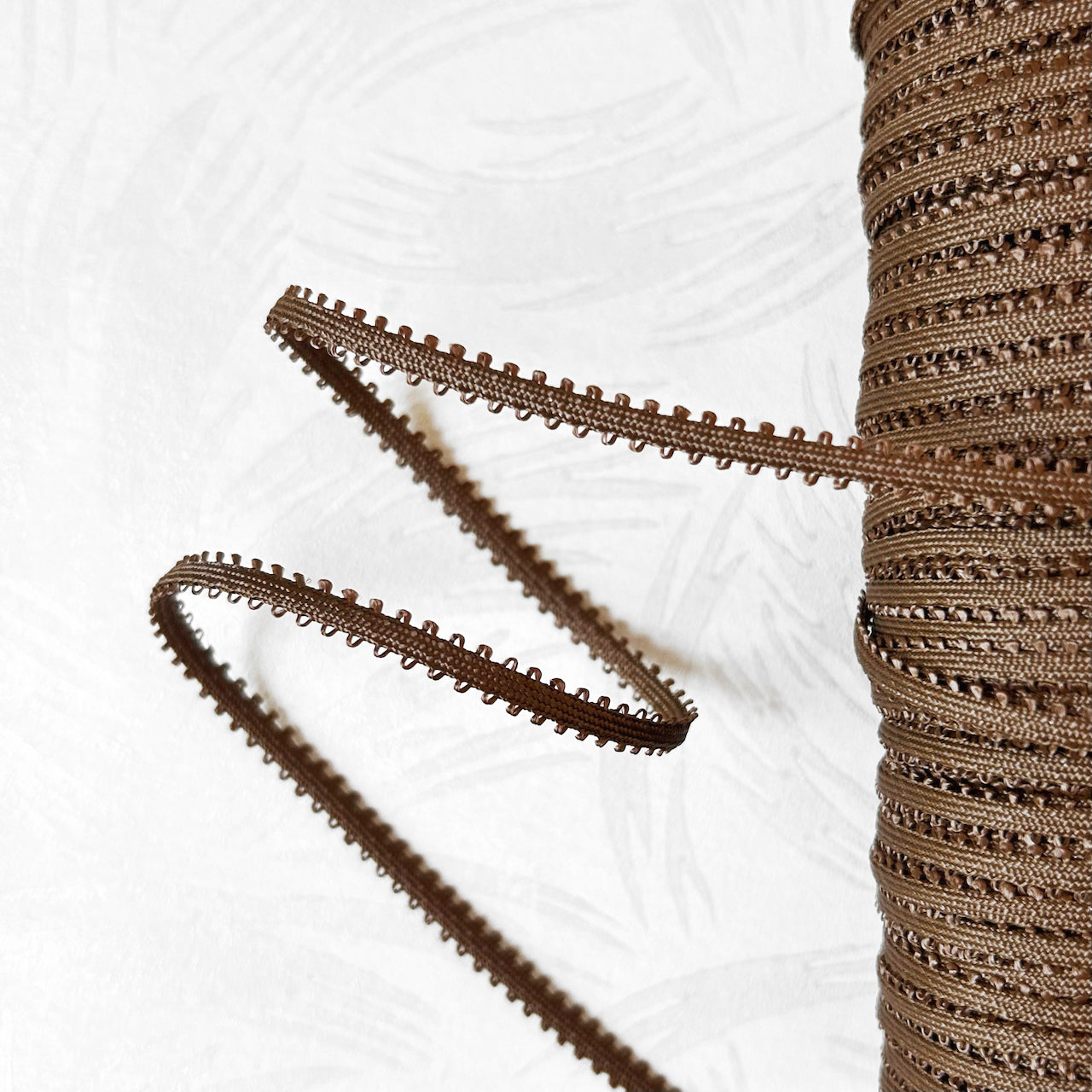 Picot_Edge_Mini_Loop_Braid