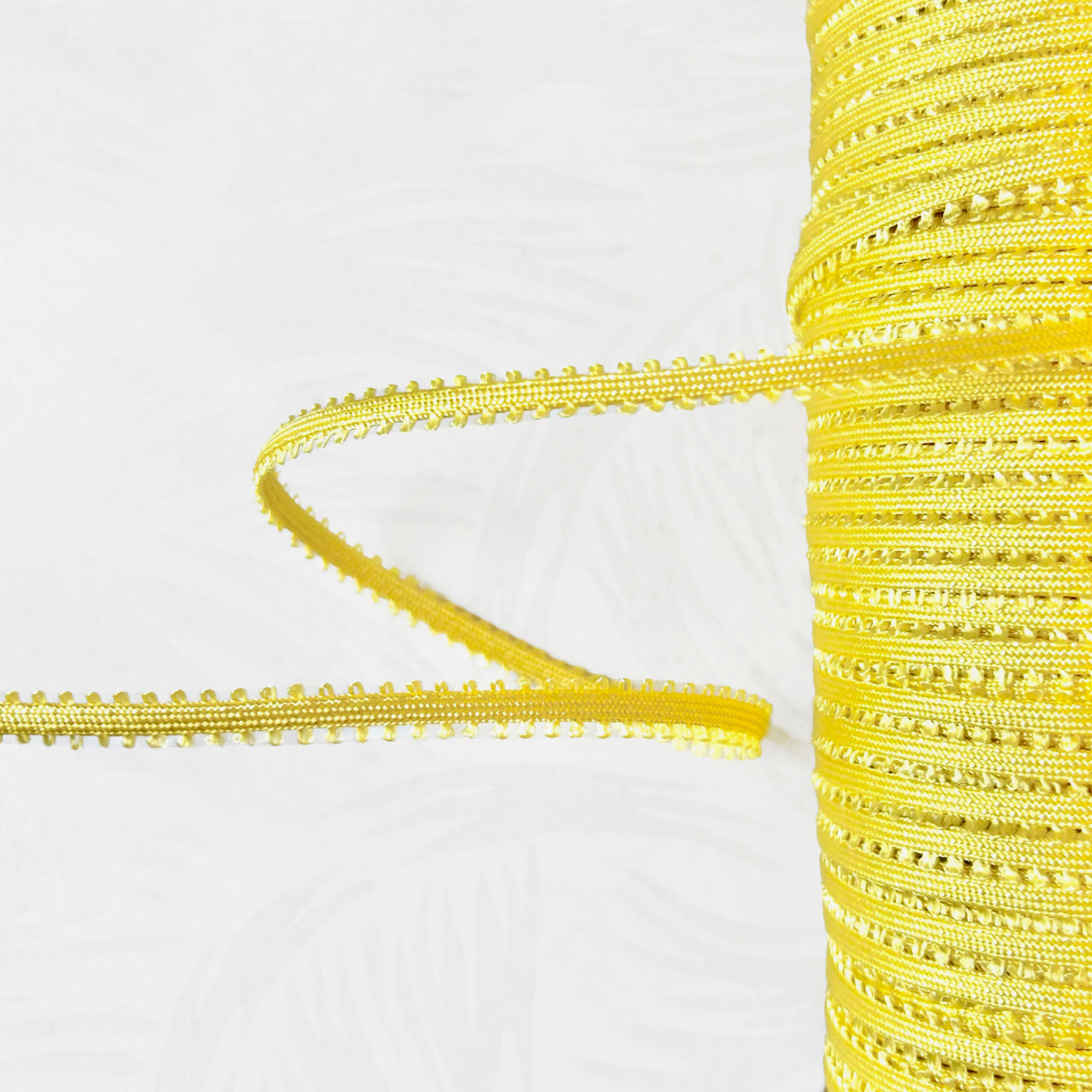 Picot_Edge_Mini_Loop_Braid
