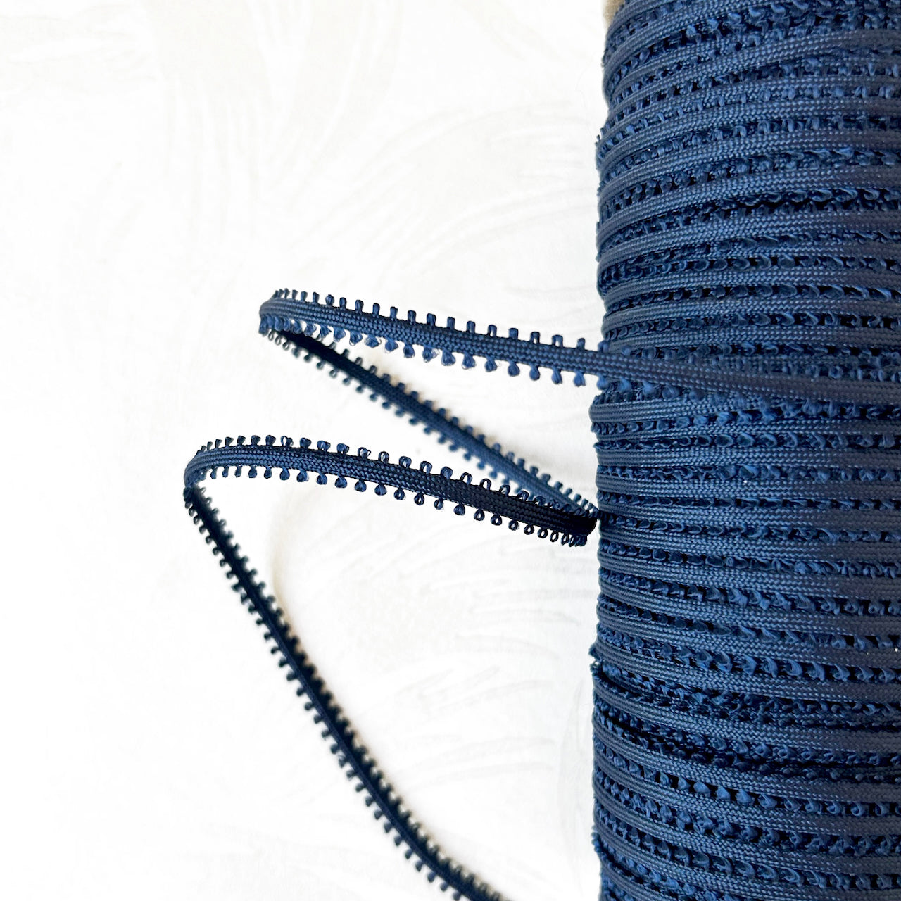 Picot_Edge_Mini_Loop_Braid