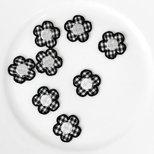 Plaid_Flower_Appliques