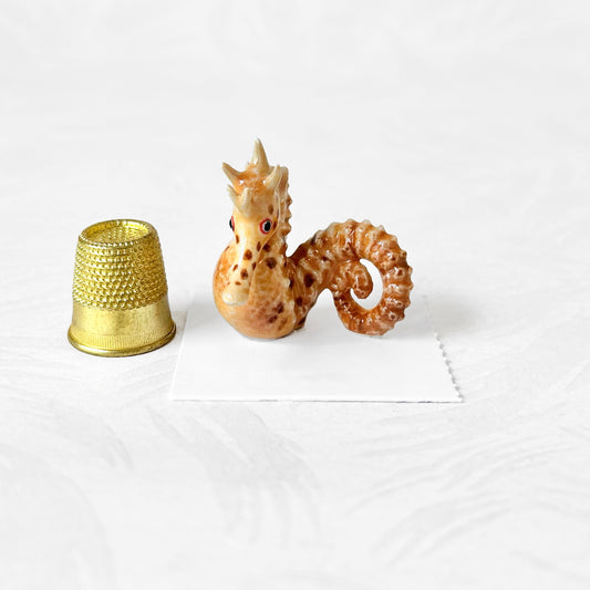 Porcelain_Seahorse_Critter