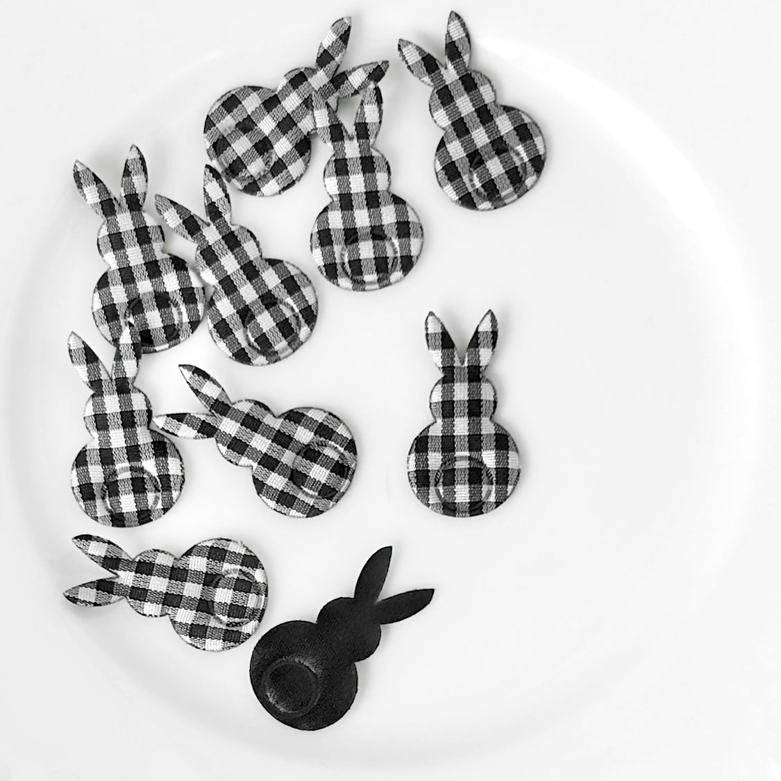 Puffy_Checkered_Bunny_Applique