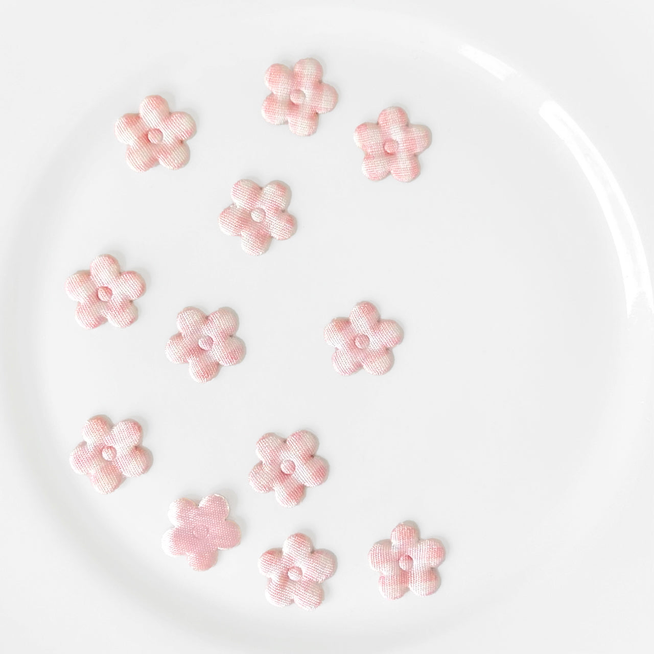 Puffy_Checkered_Flower_Applique