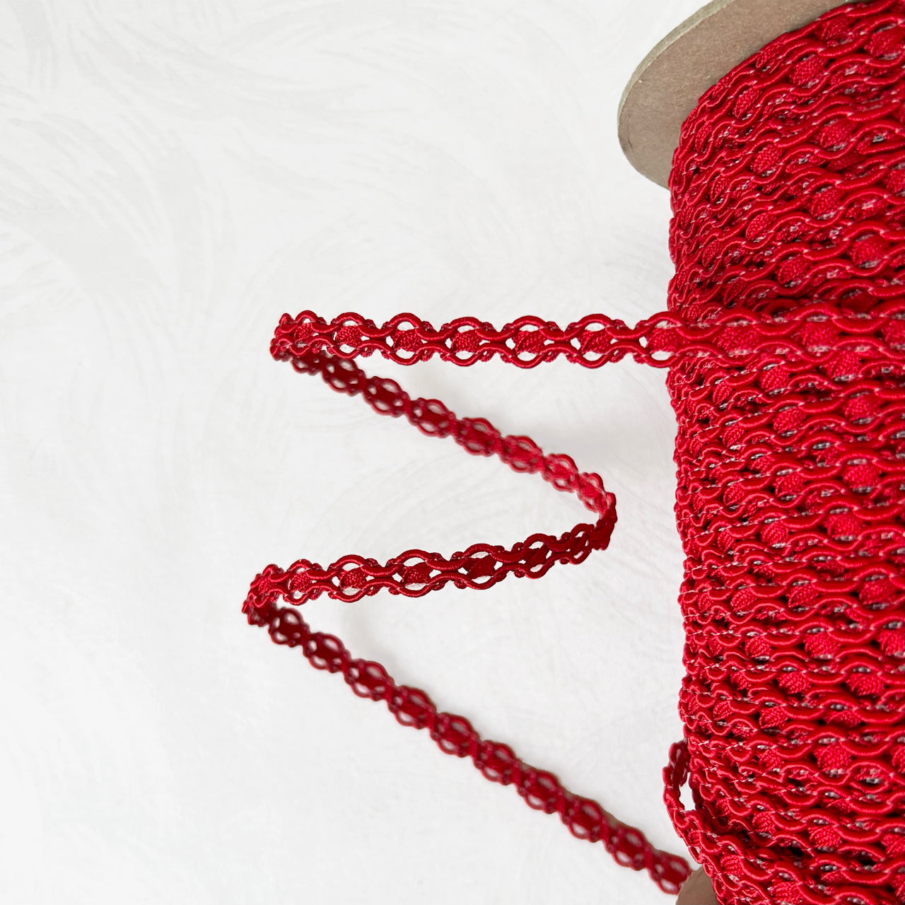 Red_Scalloped_Briad