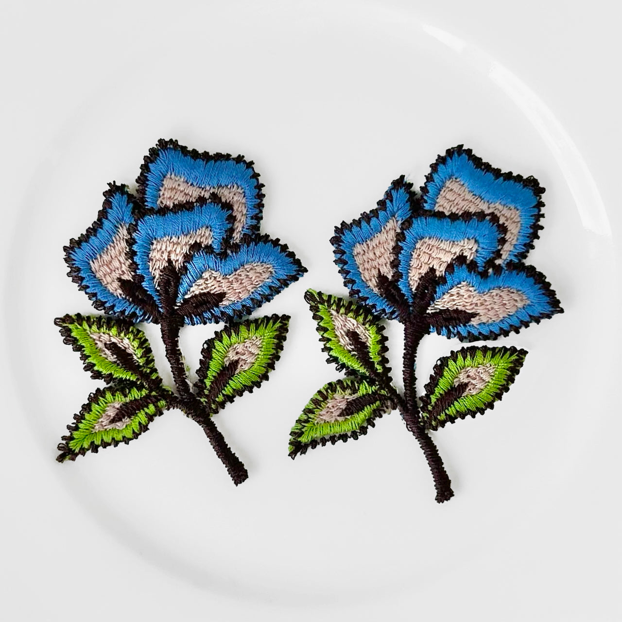 Retro_Flower_Applique
