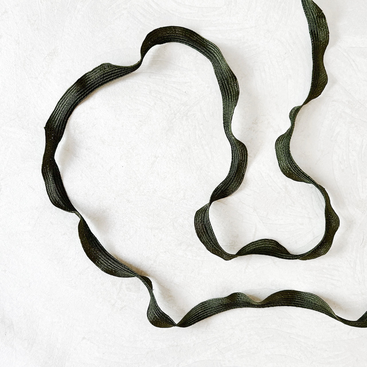 Ruffled_Elastic_Trim