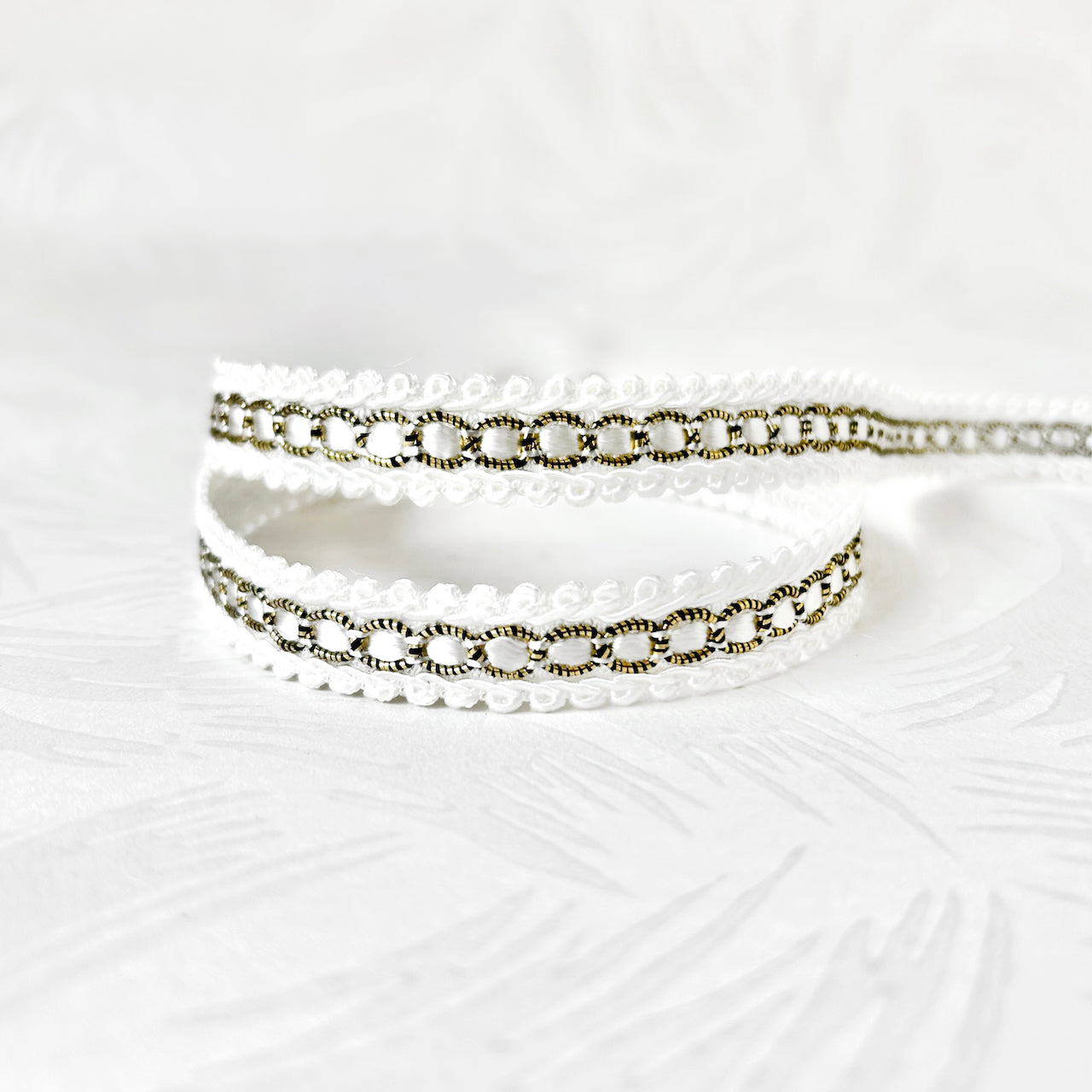 Satin_Center_Metallic_Gimp_Braid