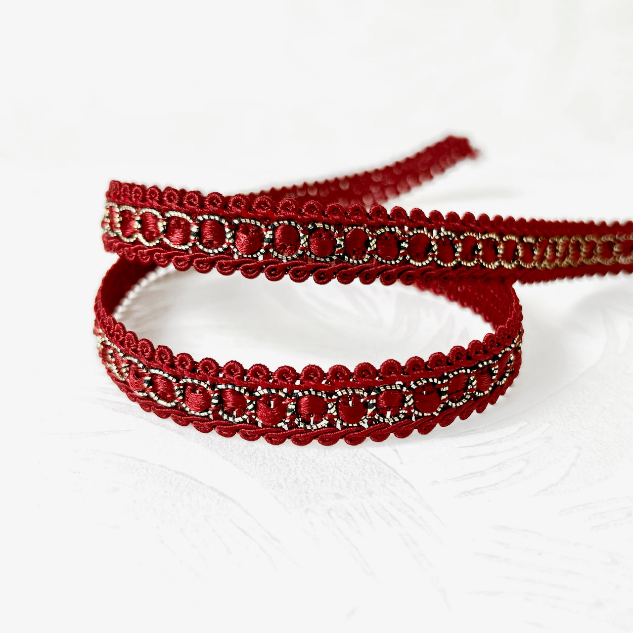 Satin_Center_Metallic_Gimp_Braid