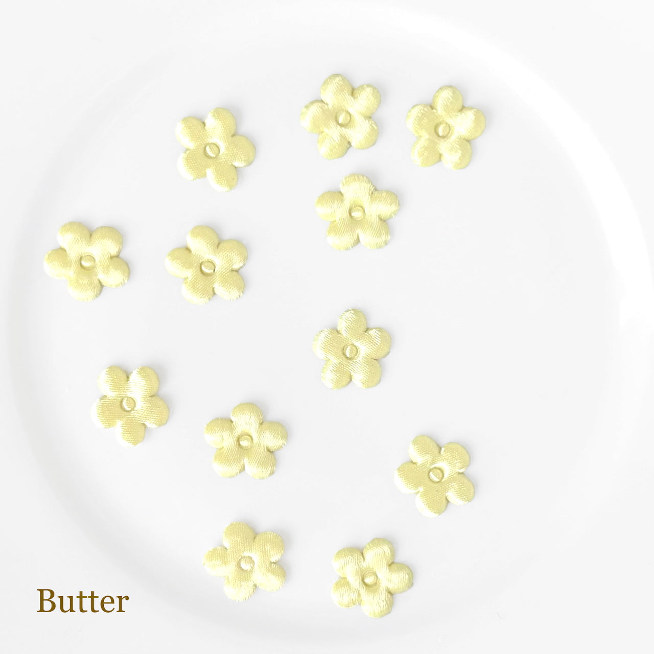 Satin_Puffy_Flower_Applique