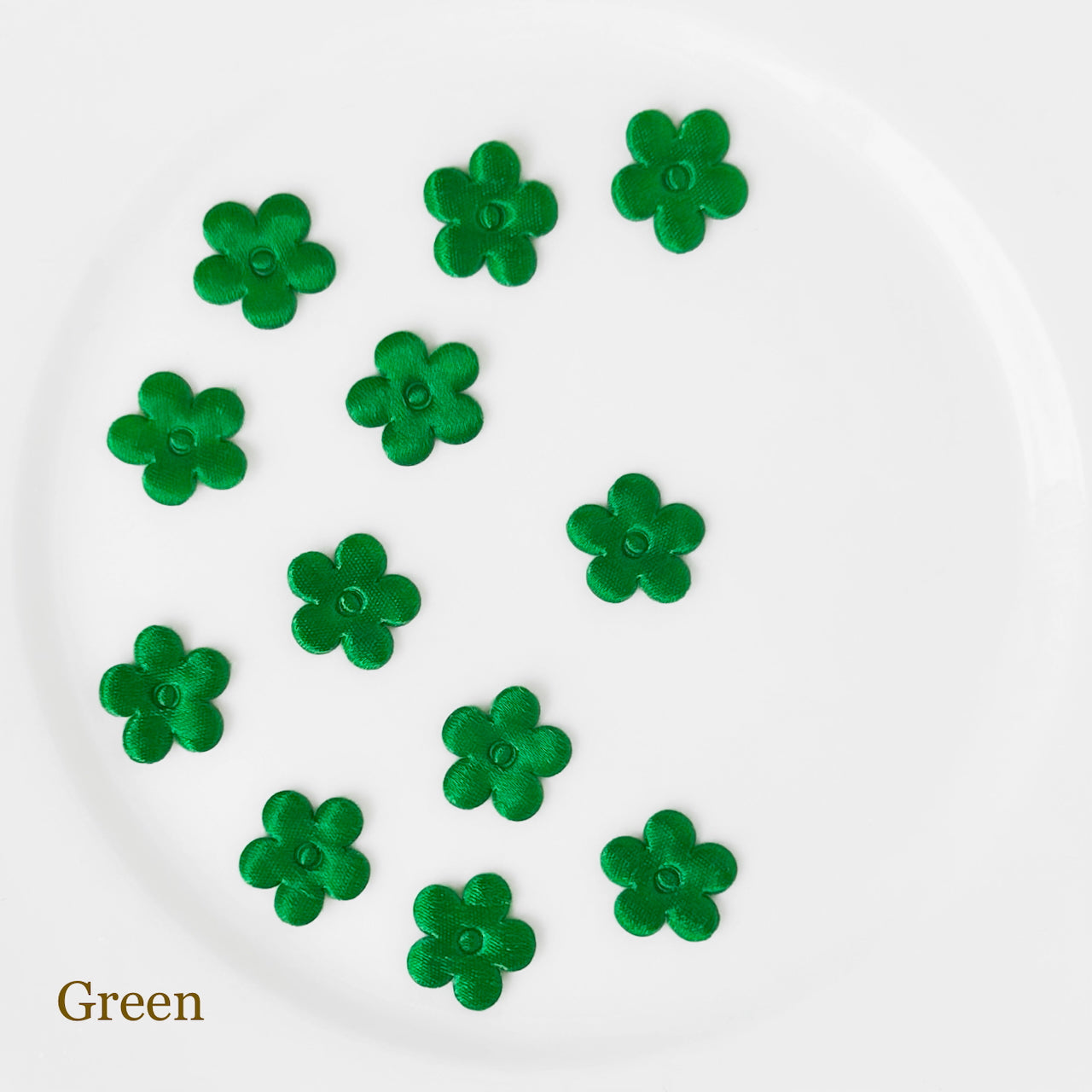 Satin_Puffy_Flower_Applique